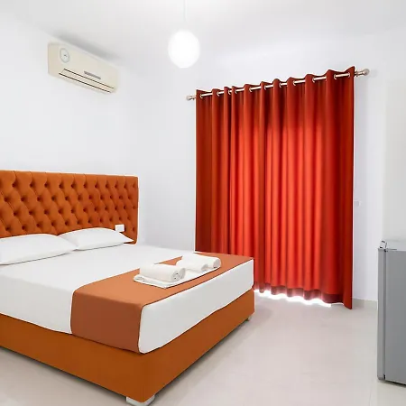 Πανσιόν Leozeka