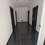 Leozeka Konukevi 4*