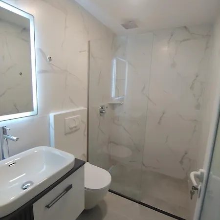 Guest house Leonel Zeka Ksamil