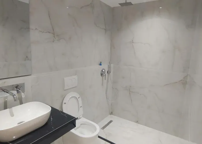 Leonel Zeka Affittacamere